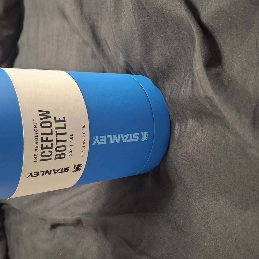 Stanley Blue IceFlow Bottle